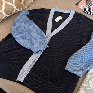 Talbots ladies large cardigan sweater in blues